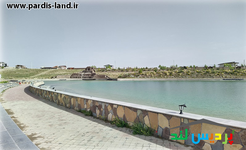دریاچه روستای محمودیه گیلاوند